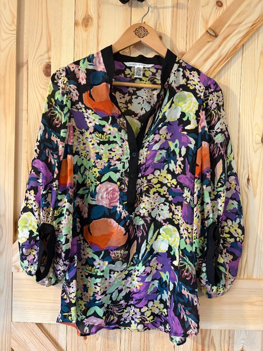 Diane von Furstenberg Silk Floral Blouse Size 8 Multicolor Tunic Top